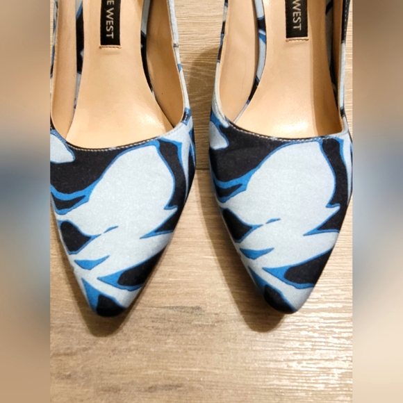 Nine West | Emmala 2 | 3 Tone Blue | Pointed Toe Heels | Size 6 M - Picture 8 of 10